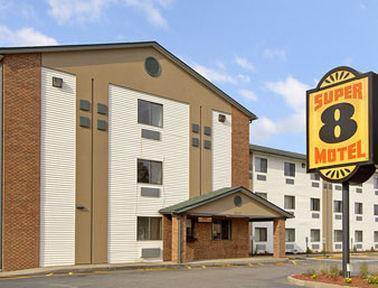 Super 8 By Wyndham Louisville Airport Exterior foto